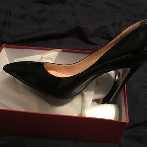 Meet your Posher, Domifeet